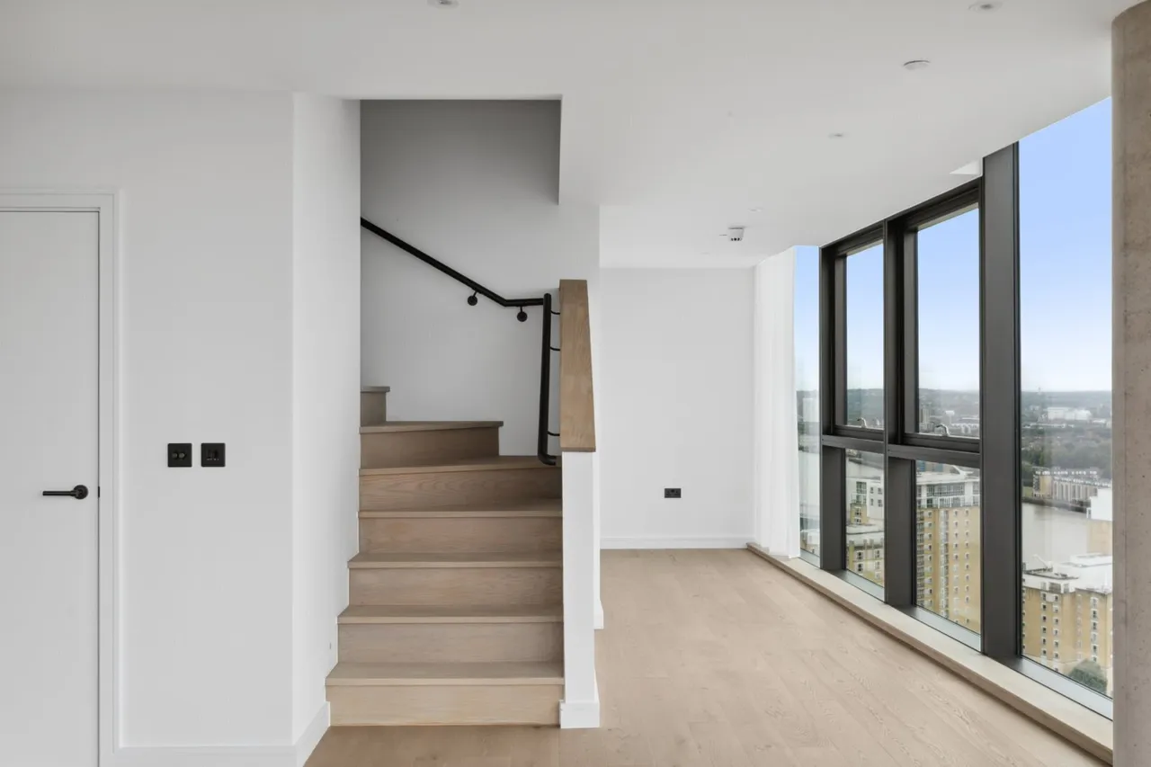 Salter Street, Tower Hamlets, E14, photo 10