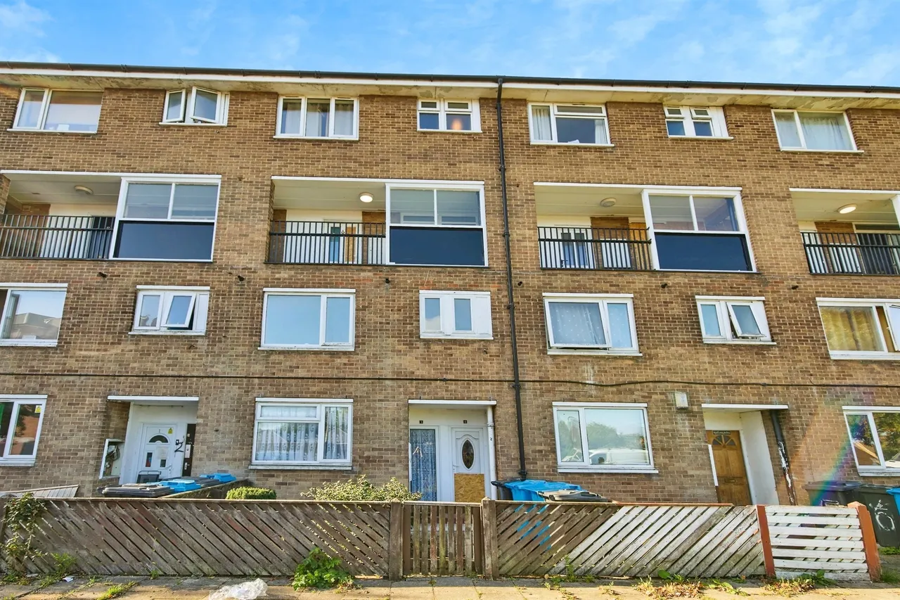 1 bed flat for sale, Wilkins Drive, Allenton, DE24