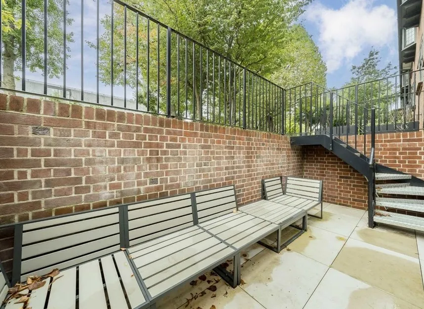 Lancaster Grove, Belsize Park, NW3, photo 6