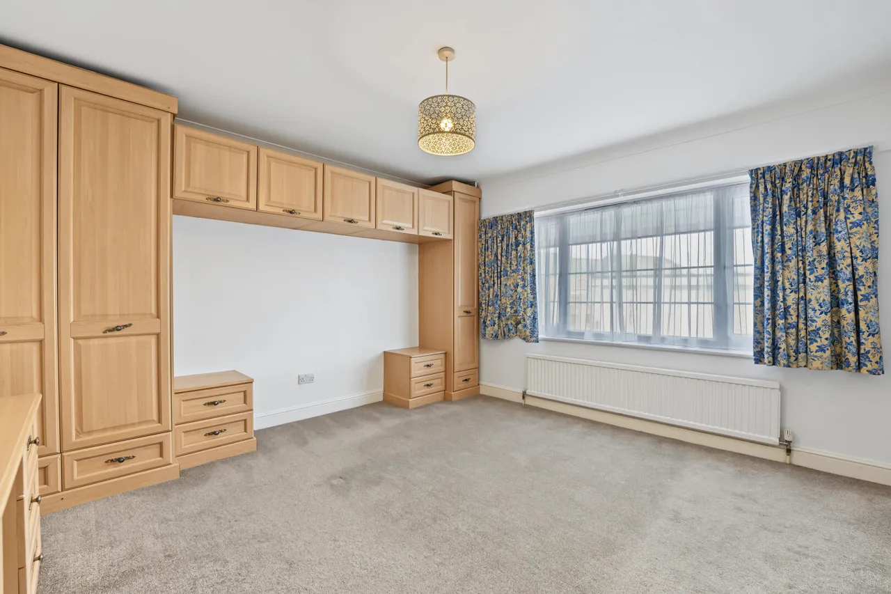 London Road, Enfield, EN2, photo 7