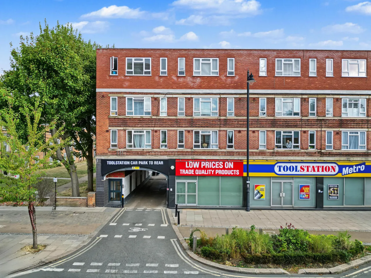 London Road, Enfield, EN2, photo 14