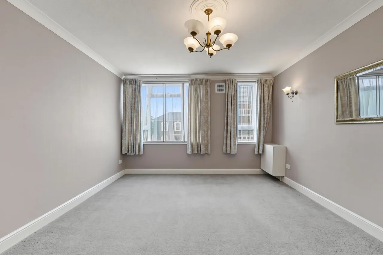 London Road, Enfield, EN2, photo 6