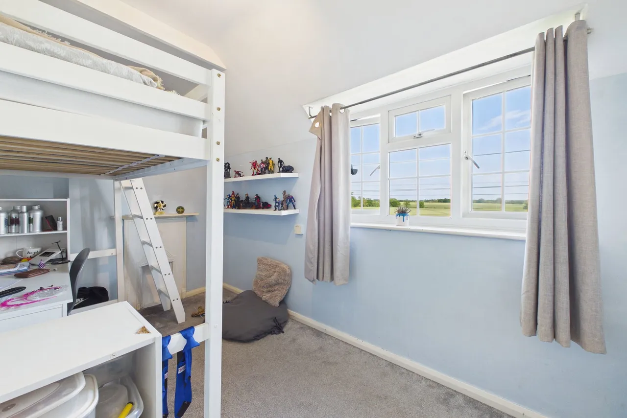Hingham Road, Great Ellingham NR17, photo 12