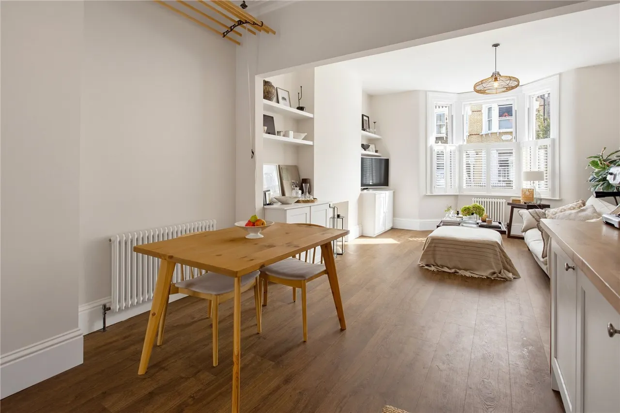 Thirsk Road, London, SW11, photo 4