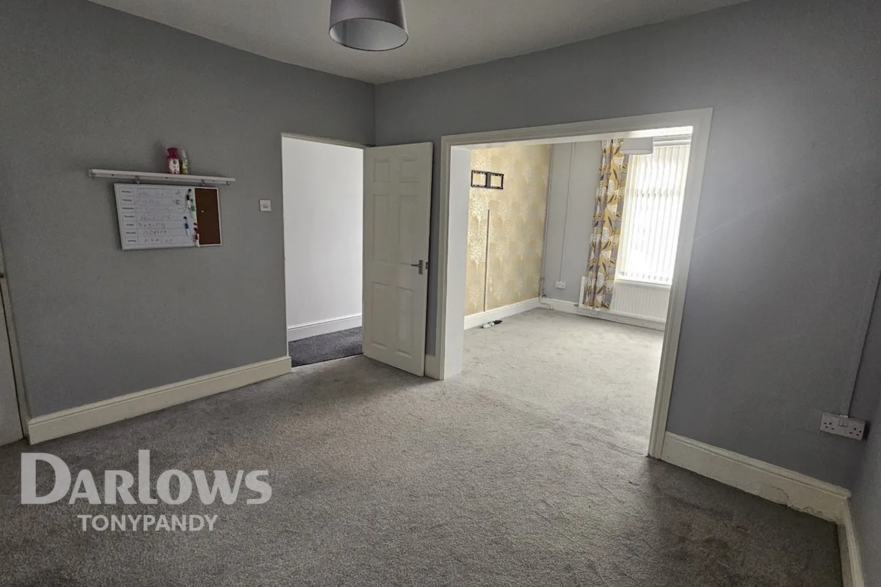 Elm Street, Ferndale, CF43, photo 7