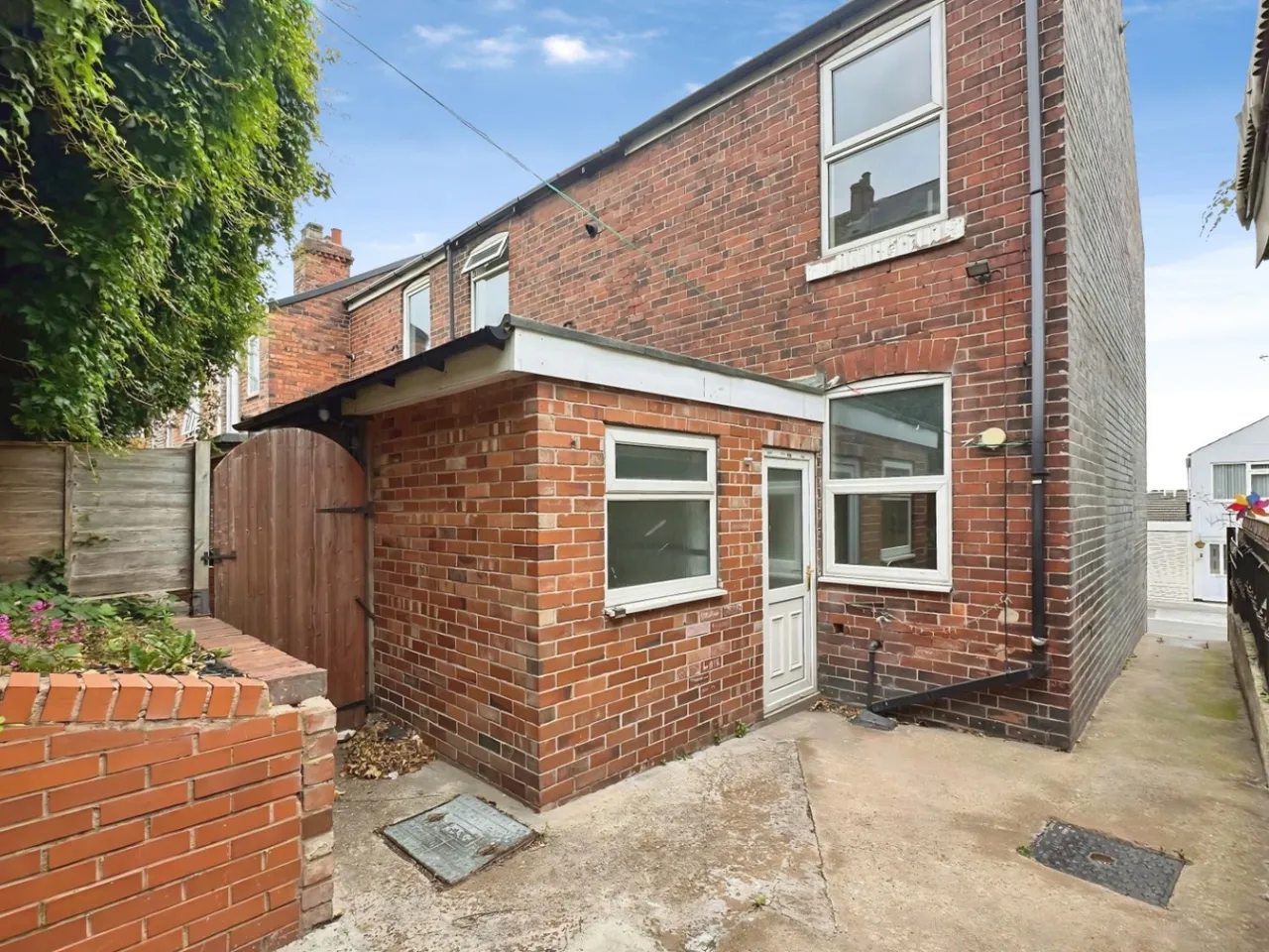 Grattan Street, Rotherham, S61, photo 15