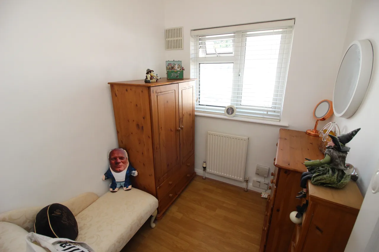 Buckland Way, WORCESTER PARK, Surrey, Worcester Park, KT48NT, photo 6