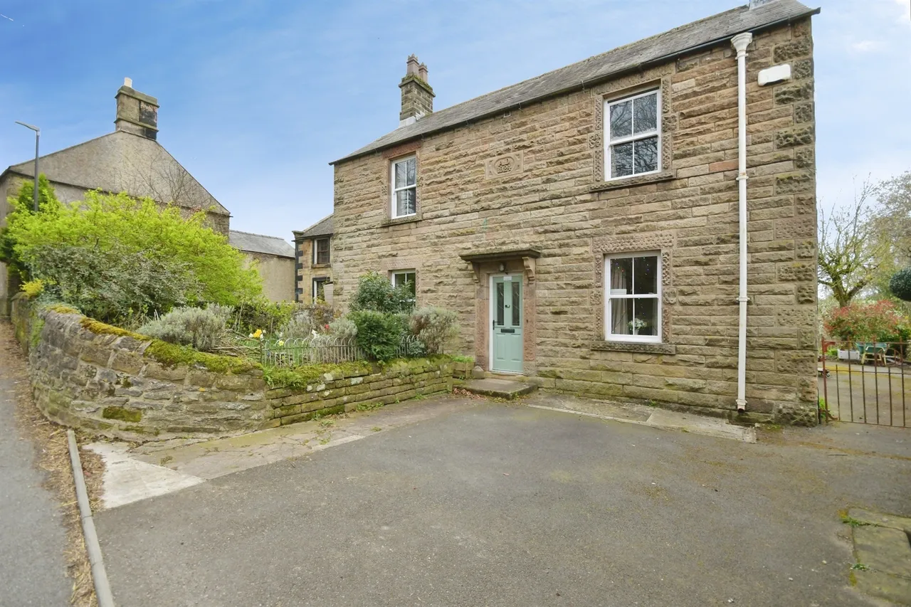 Alport Lane, Youlgrave, Bakewell, photo 2