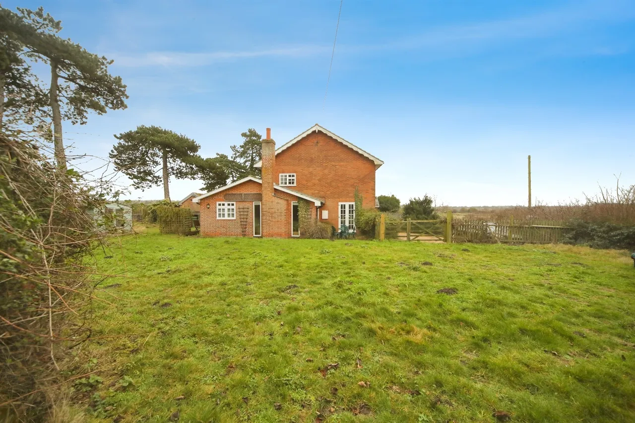 Wickham Market Road, Easton, IP13, photo 3