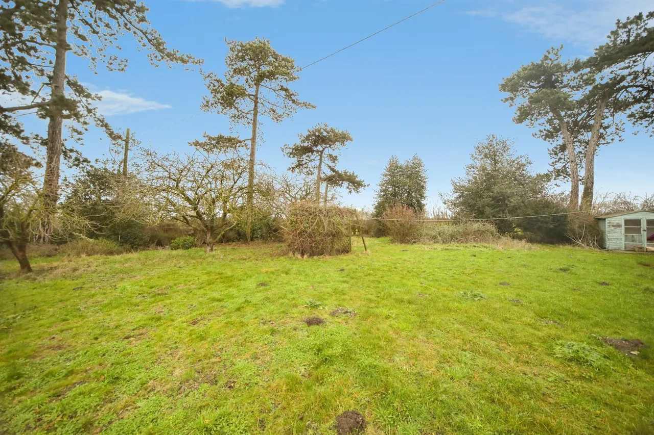 Wickham Market Road, Easton, IP13, photo 20