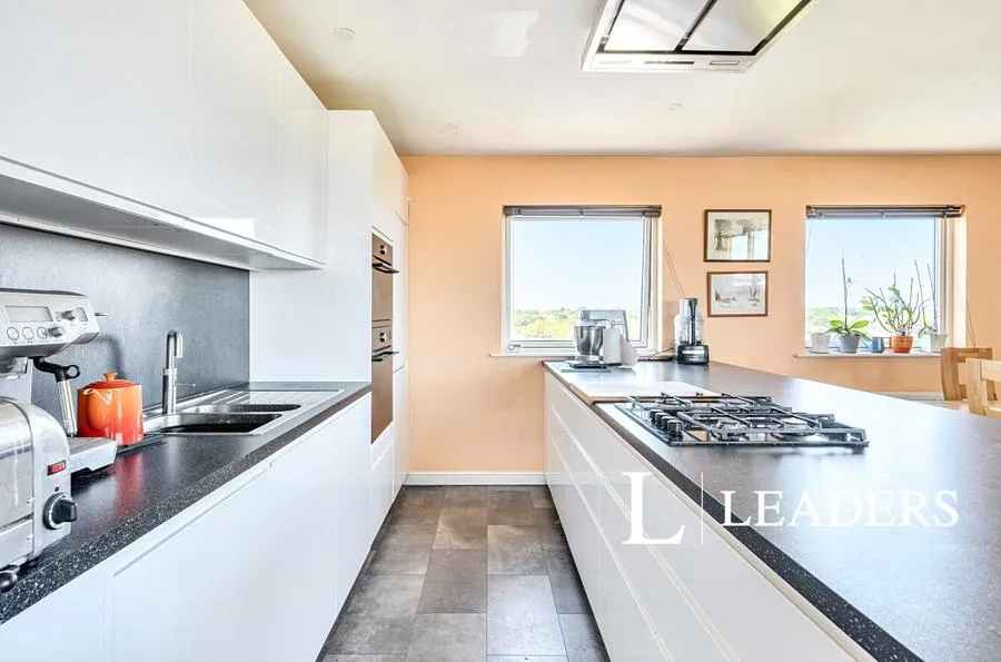 Stone Close, Poole, BH15, photo 8