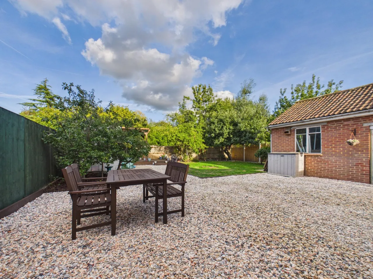 Lane End, Bramley, RG26, photo 4
