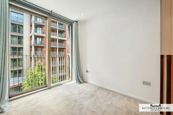 Embassy Gardens, SW11, photo 21