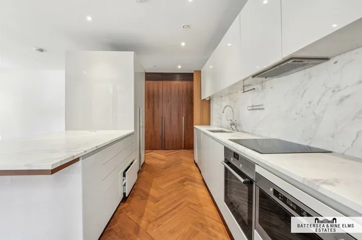 Embassy Gardens, SW11, photo 7