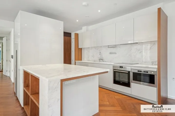 Embassy Gardens, SW11, photo 4