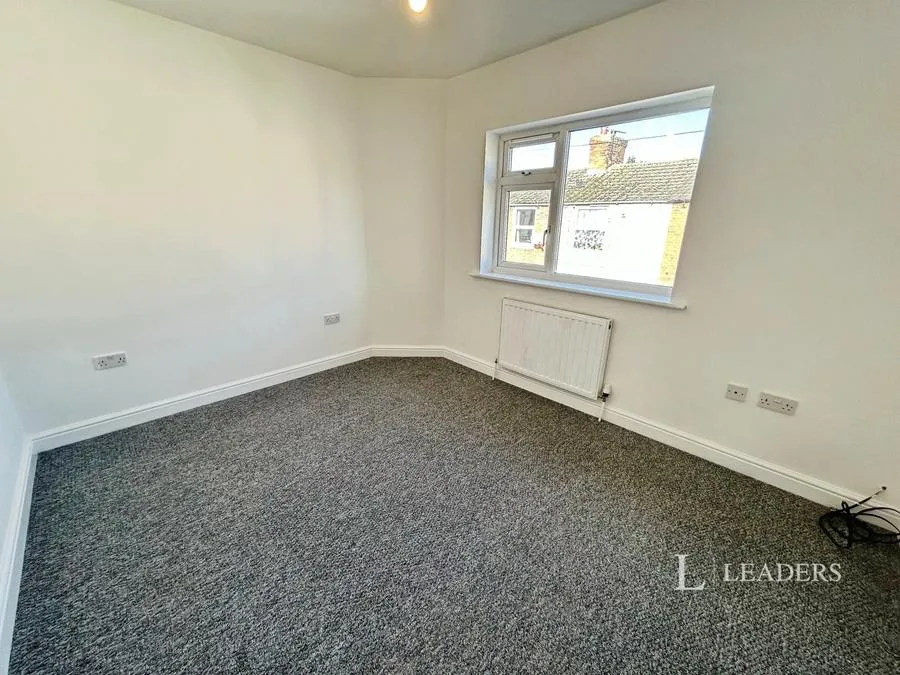 Eastgate, Bourne, PE10, photo 10