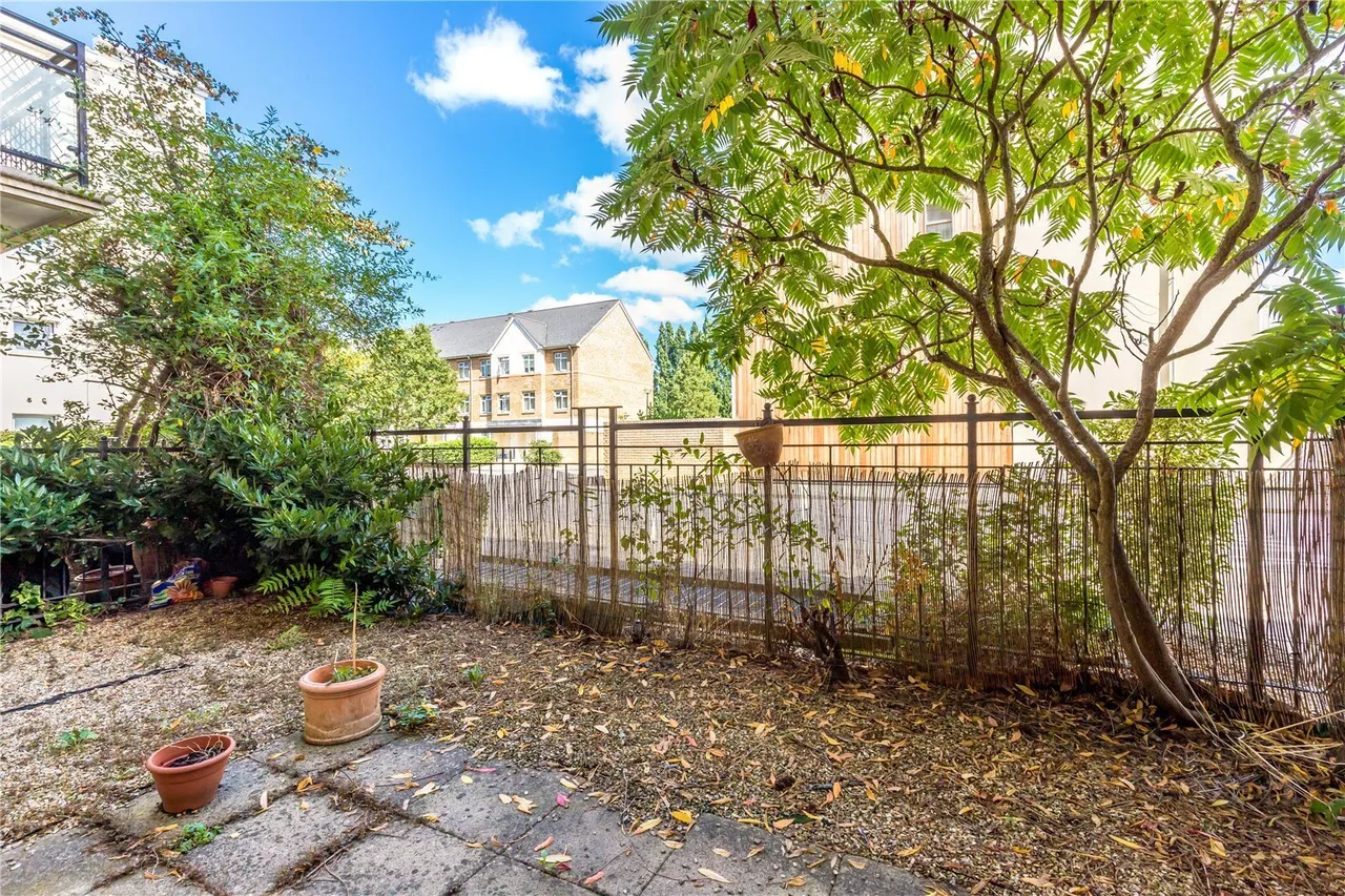 Melliss Avenue, Kew, TW9, photo 3
