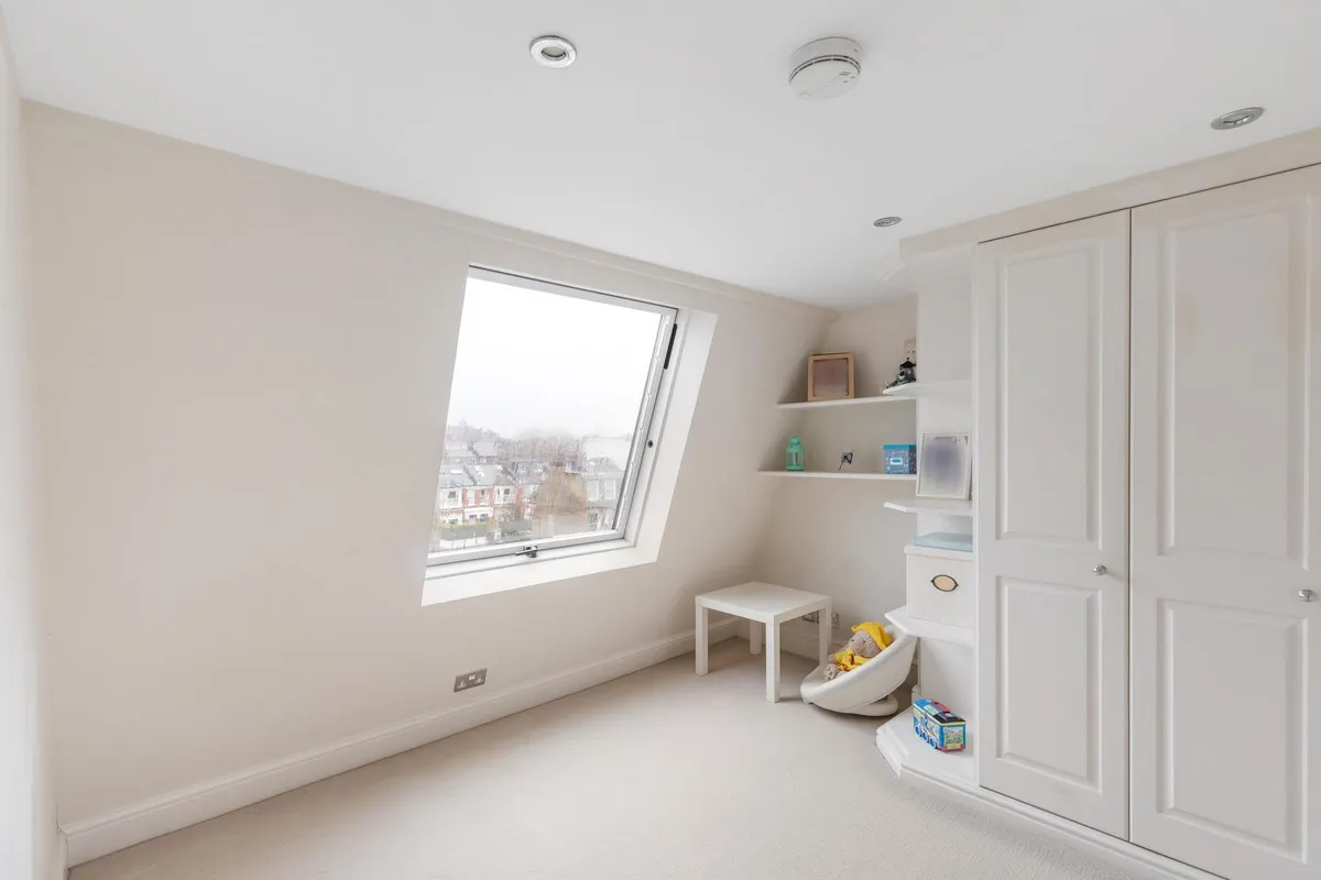 Sterndale Road, London, W14, photo 15