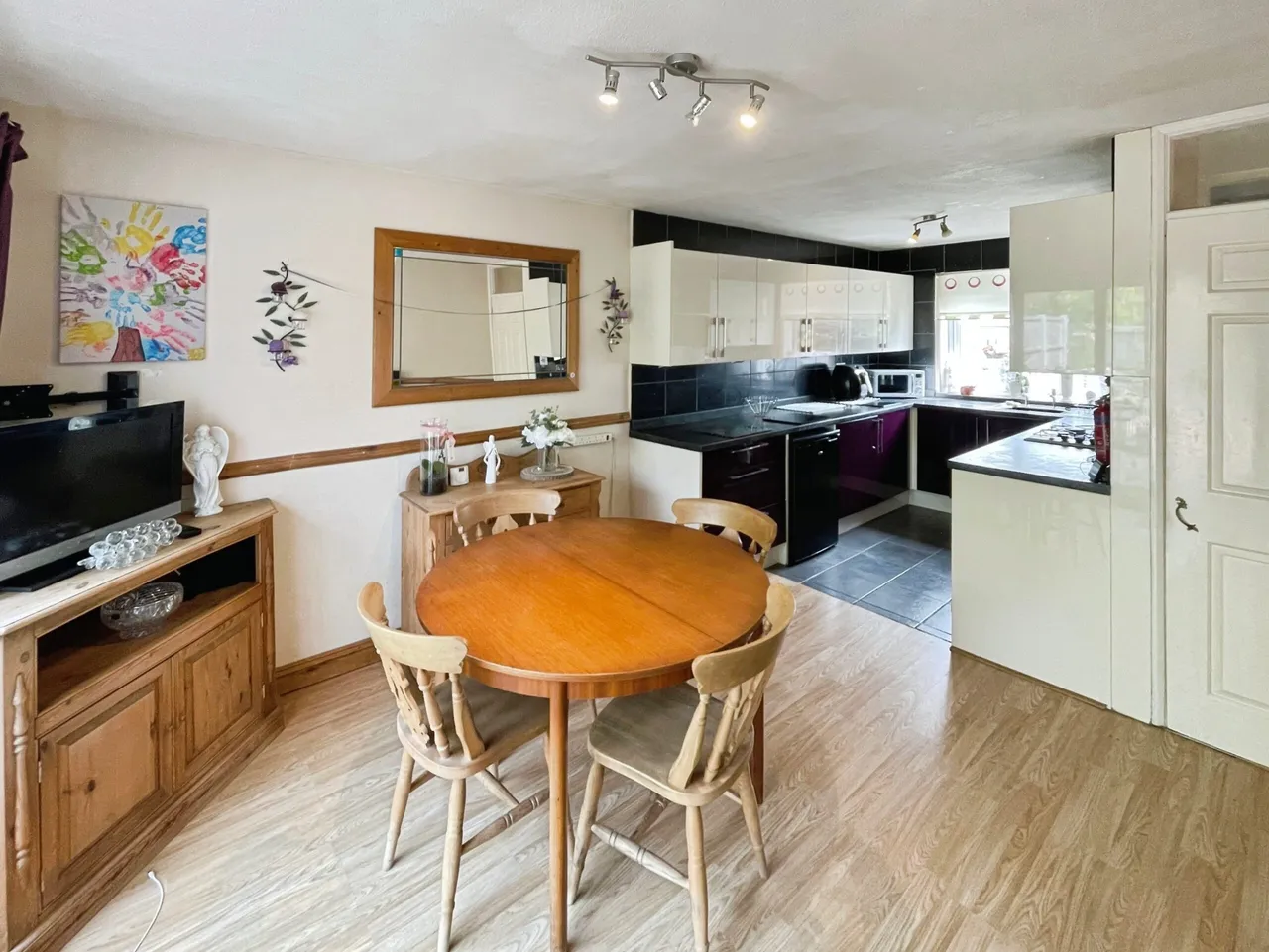 Tintern Close, Basingstoke, Basingstoke, RG24 9HF, photo 6