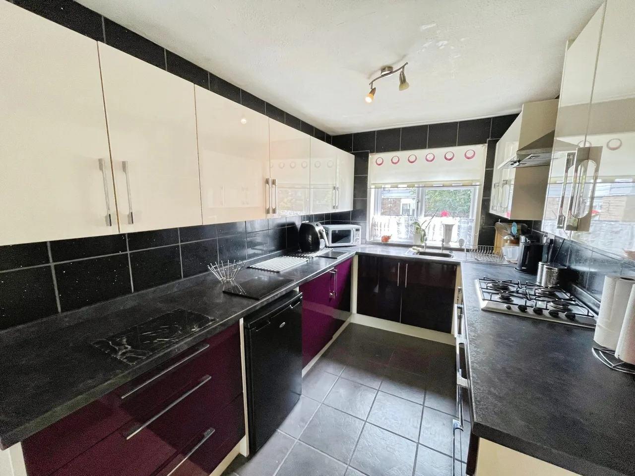 Tintern Close, Basingstoke, Basingstoke, RG24 9HF, photo 5