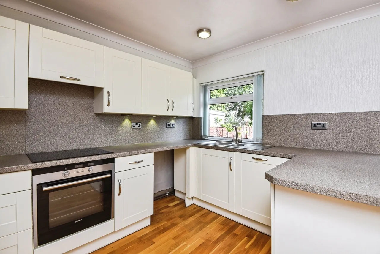 Lonsdale Road, Morecambe, LA4, photo 10