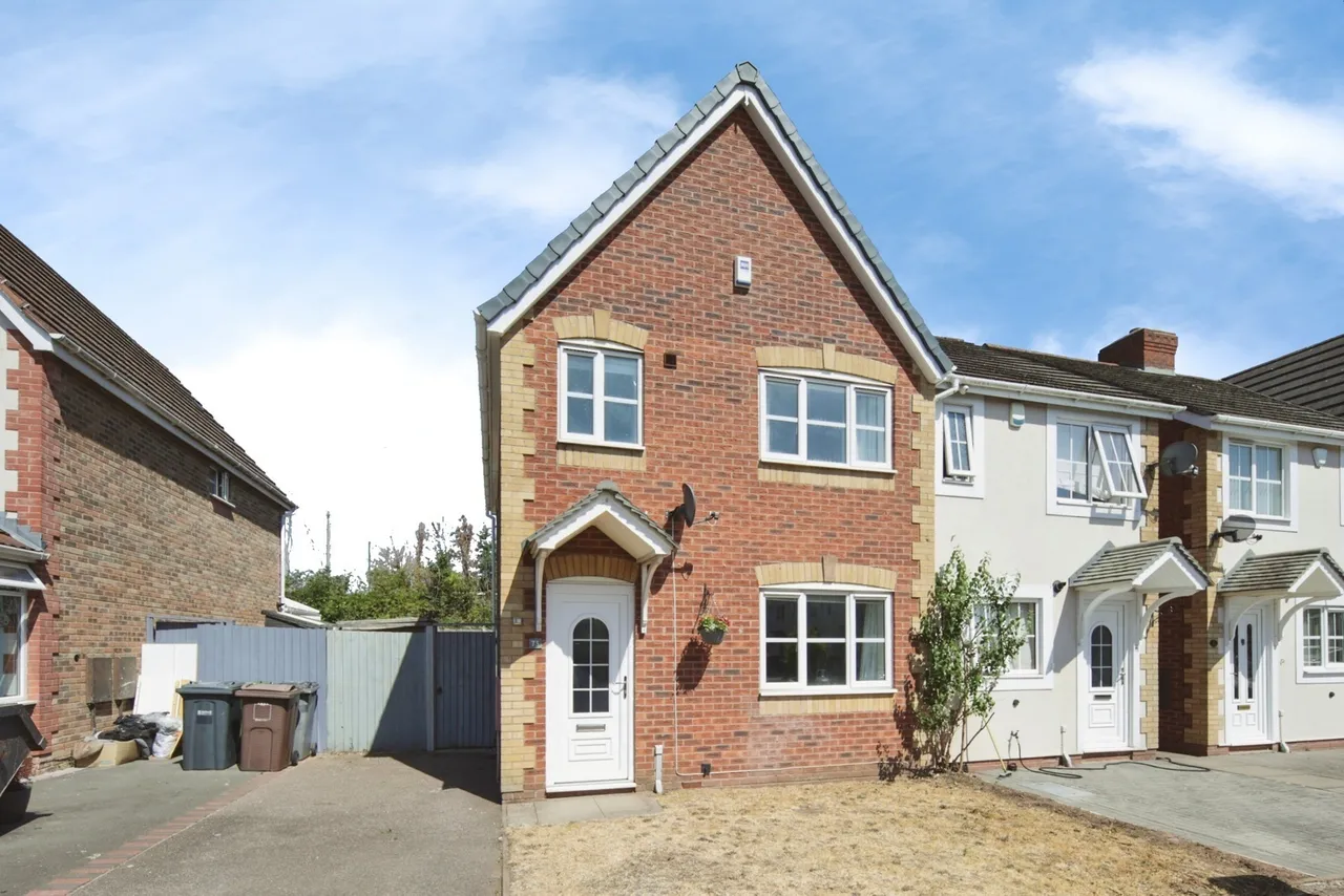 Radlow Crescent, Birmingham, West Midlands, B37, photo 18