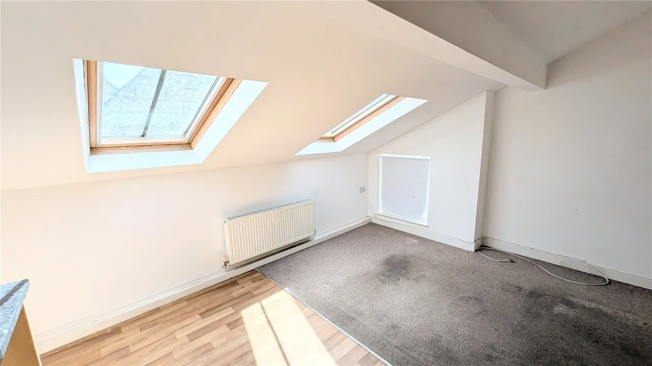 Ightenhill Street, Padiham, Burnley, Lancashire, BB12, photo 3