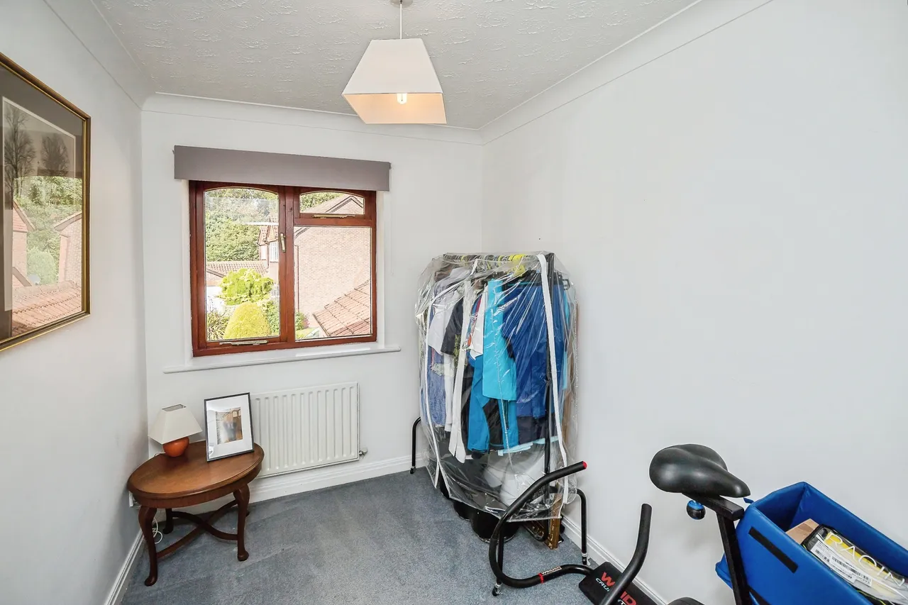 Longfellow Avenue, Deeside, CH5, photo 13