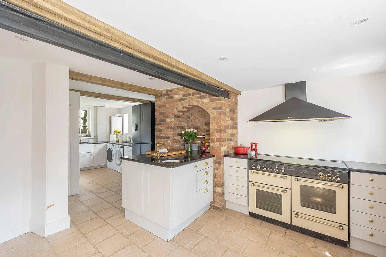High Street, Needingworth, PE27, photo 4