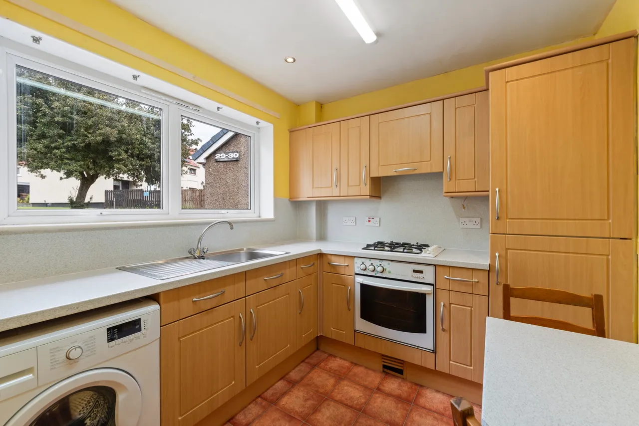Overton Mains, Kirkcaldy, KY1, photo 9