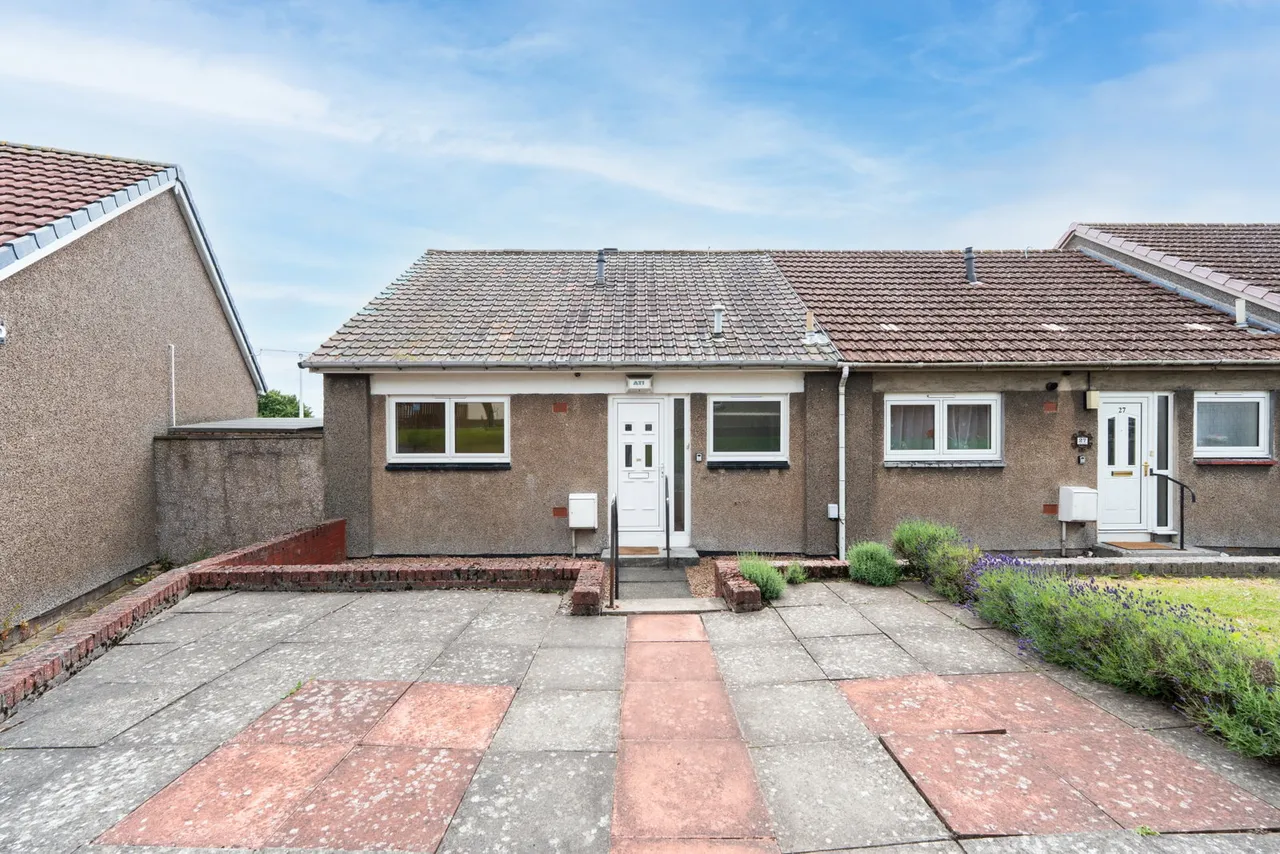 1 bed house for sale, Overton Mains, Kirkcaldy, KY1