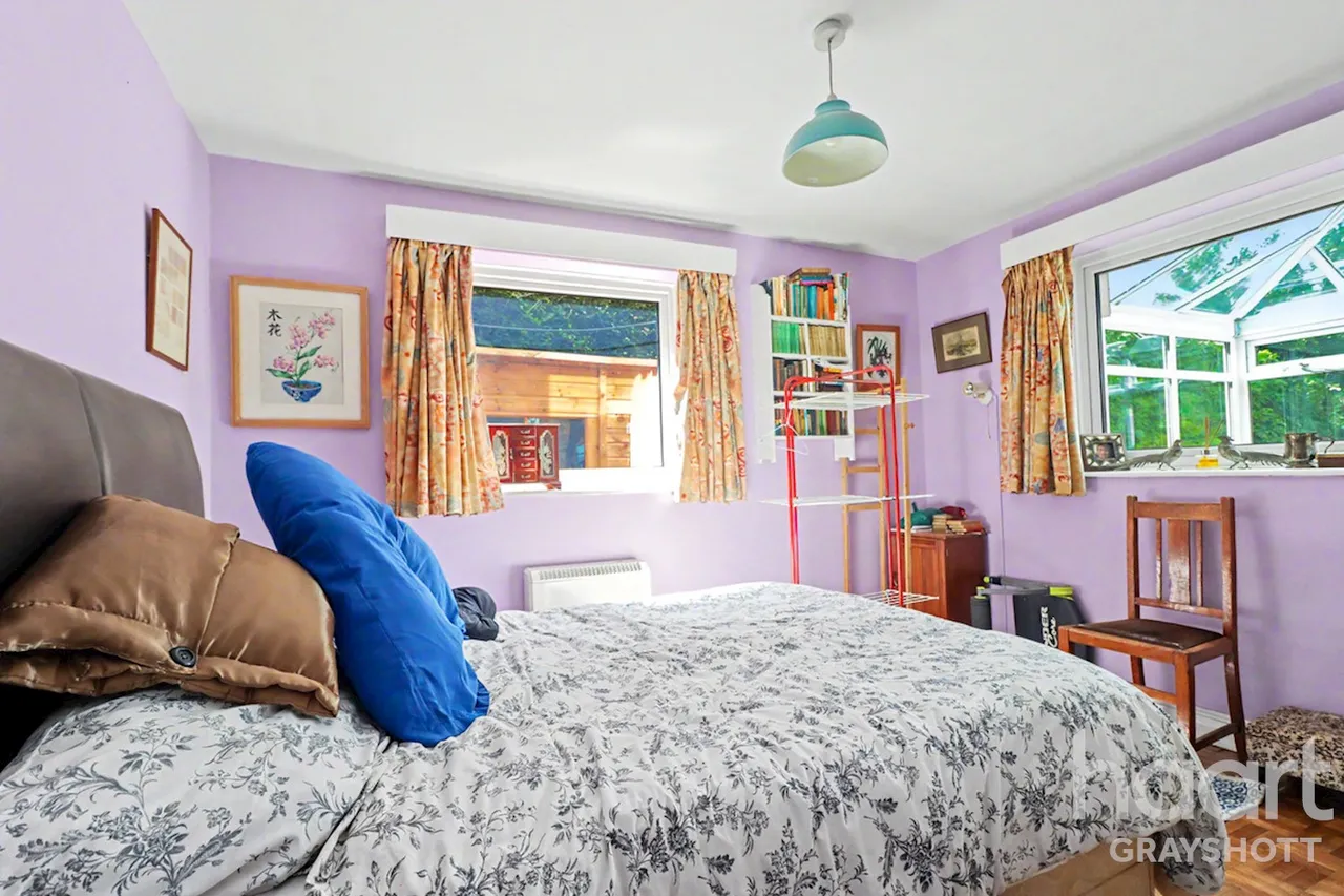 Glen Road, Grayshott, GU26, photo 6