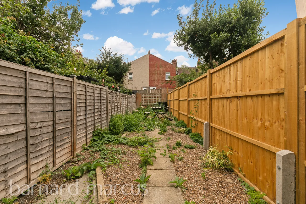 Fallsbrook Road, London, SW16, photo 2