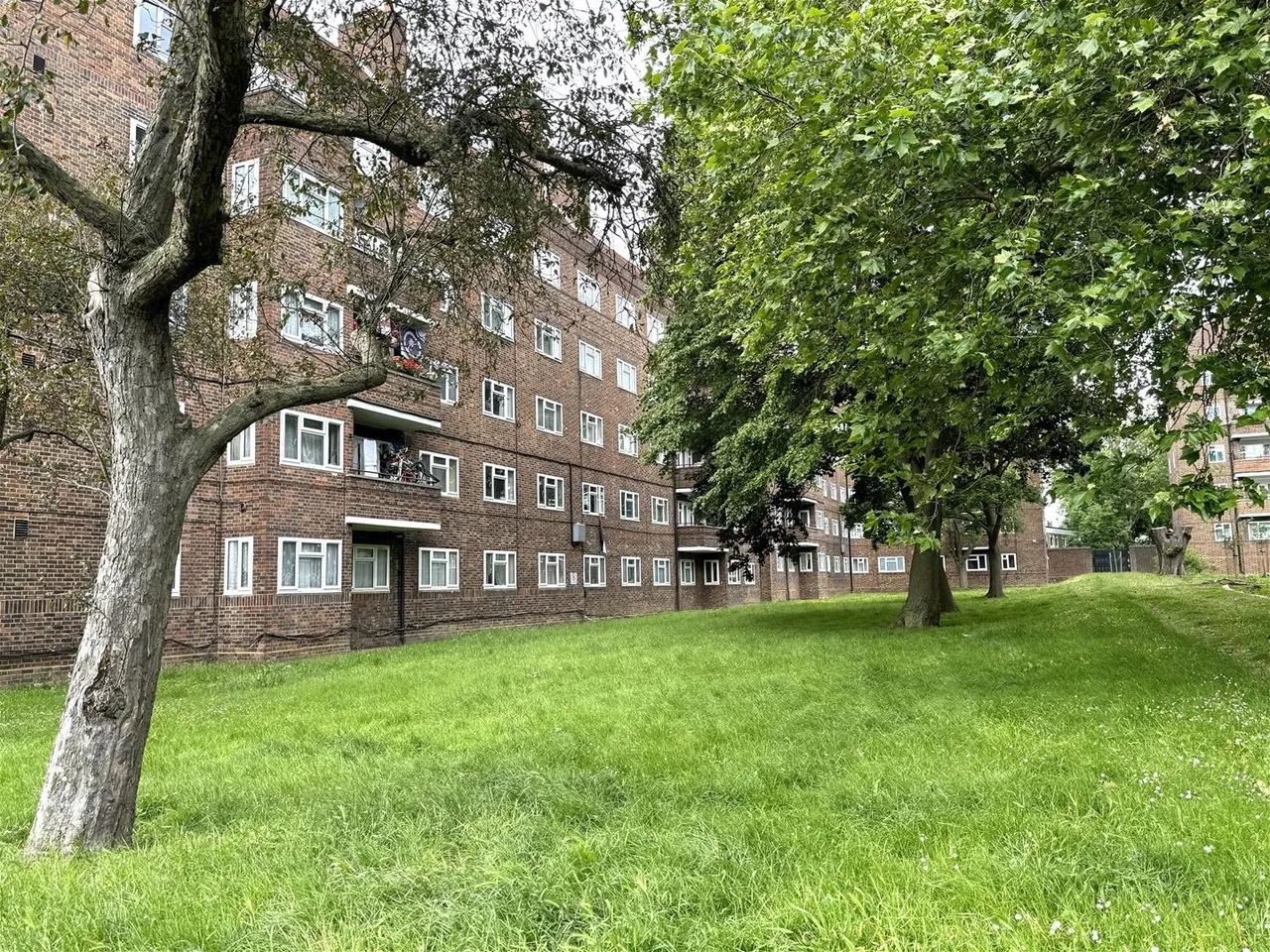 Rye Hill Estate,, Peckham Rye, London SE15 3JB, photo 9