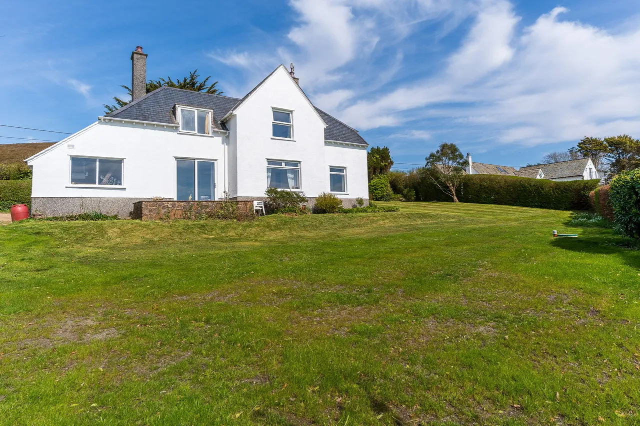Erw Grug, Erw Grug, Mynytho, Gwynedd, LL53 7RL, photo 6