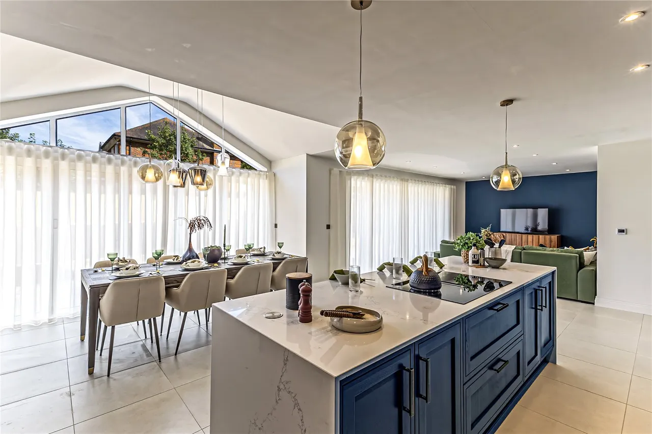 4 bed house for sale — Bell Bar, Bell Lane, Hertfordshire, AL9 7AY