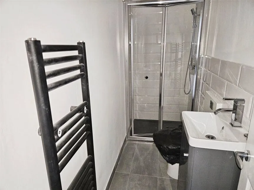 Basildon Road, Abbey Wood, SE2, photo 7