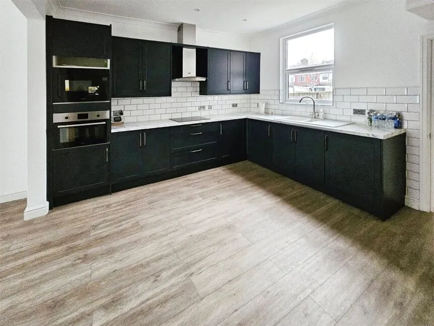 Basildon Road, Abbey Wood, SE2, photo 6