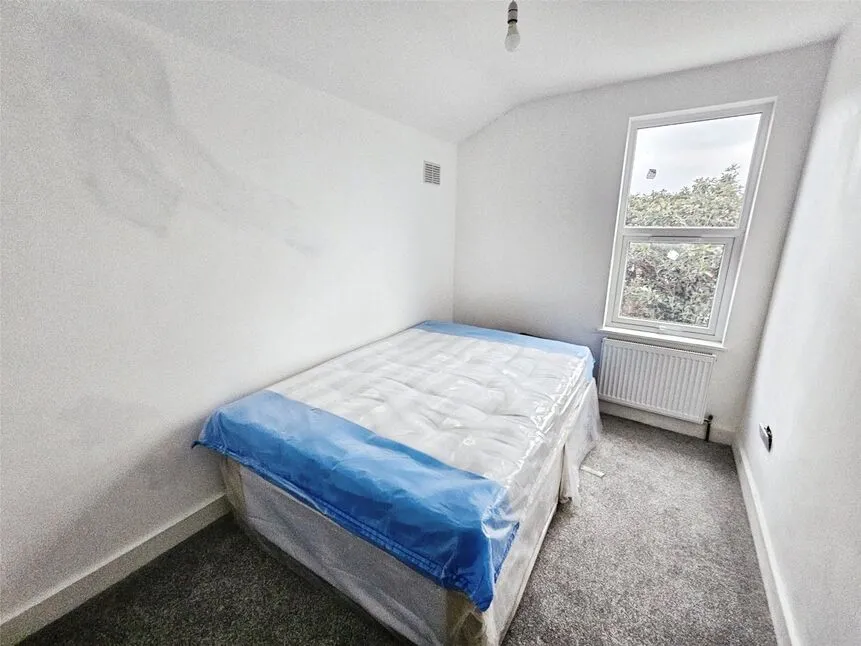 Basildon Road, Abbey Wood, SE2, photo 12