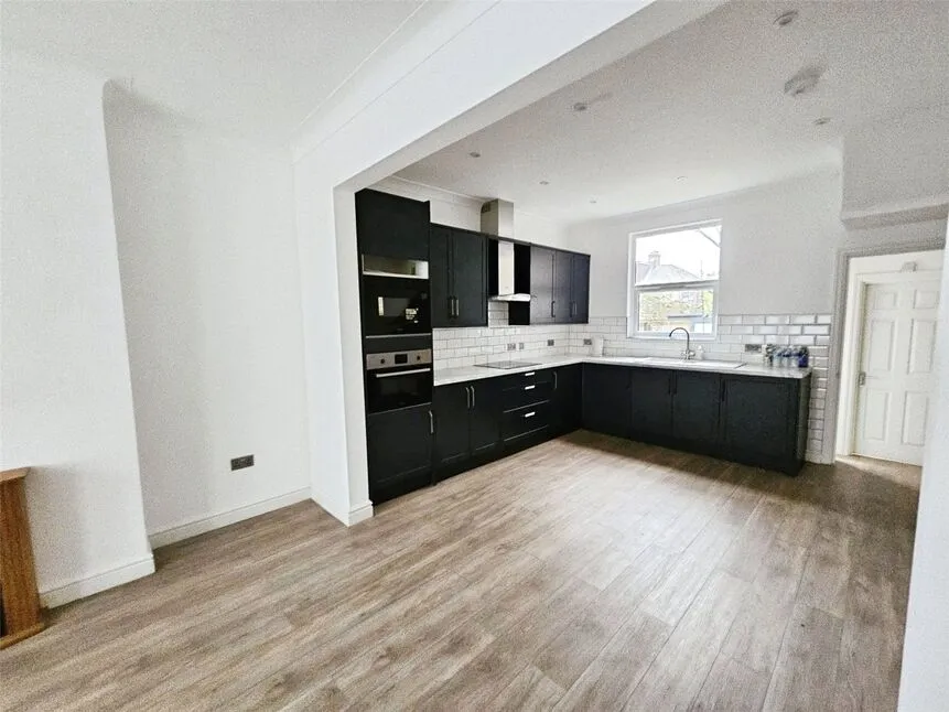 Basildon Road, Abbey Wood, SE2, photo 5