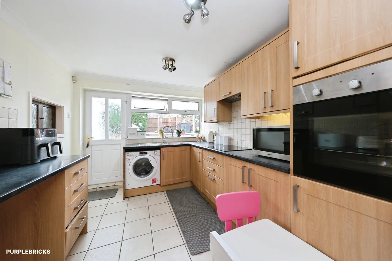 Foxhill Close, Sutton-In-Ashfield, NG17, photo 9