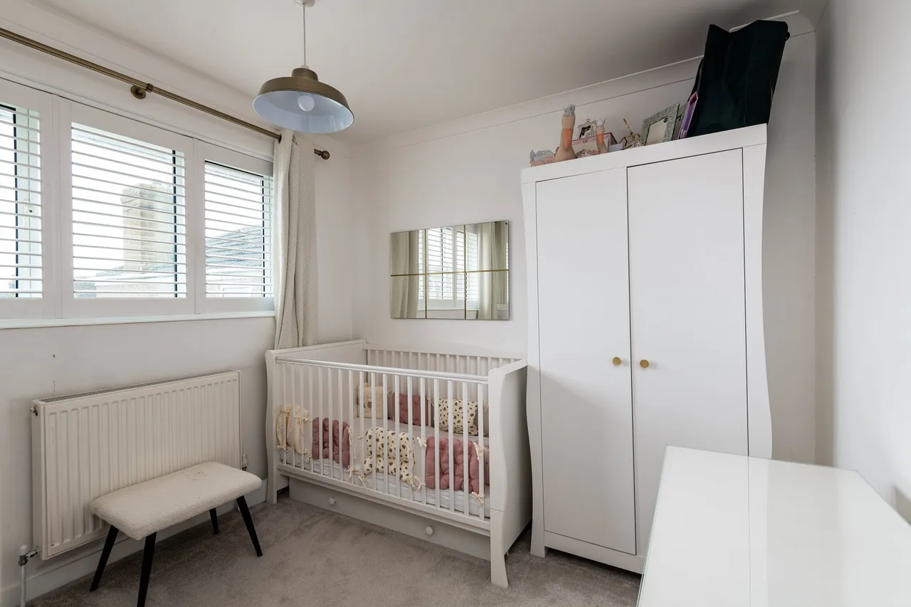 Lowfield Road, Minster On Sea, ME12, photo 11