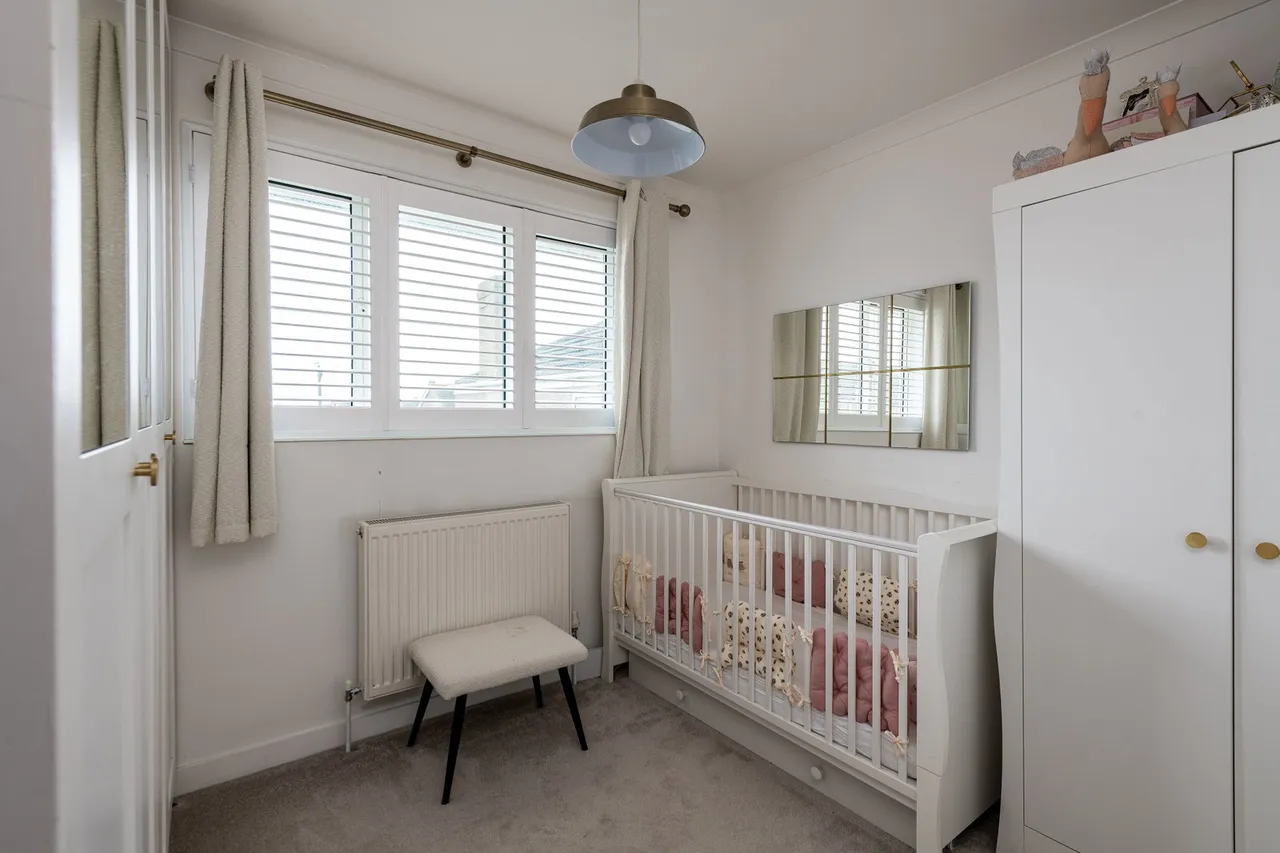 Lowfield Road, Minster On Sea, ME12, photo 10