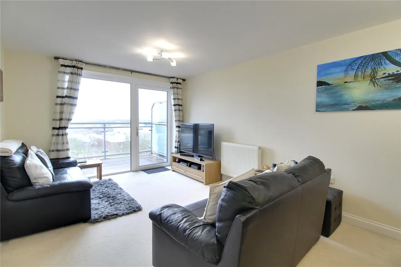 Shetland Road, Basingstoke, Hampshire, RG24 9WH, photo 2