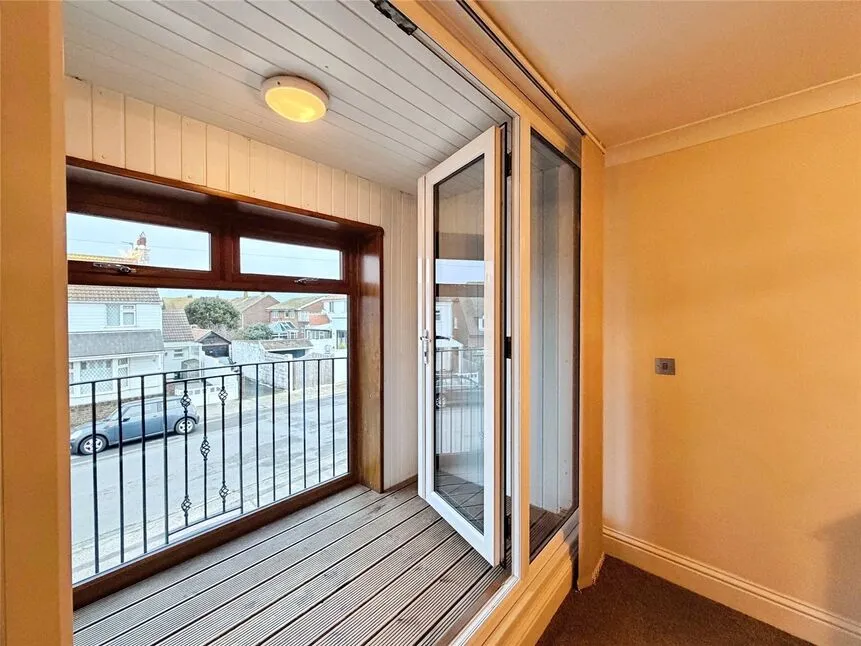 Godwyn Road, Deal, CT14, photo 9