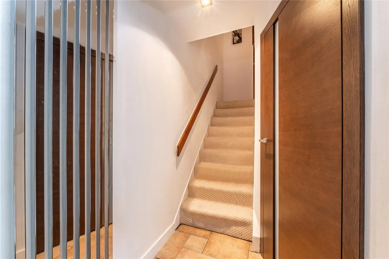 Capstan Square, London, E14, photo 13