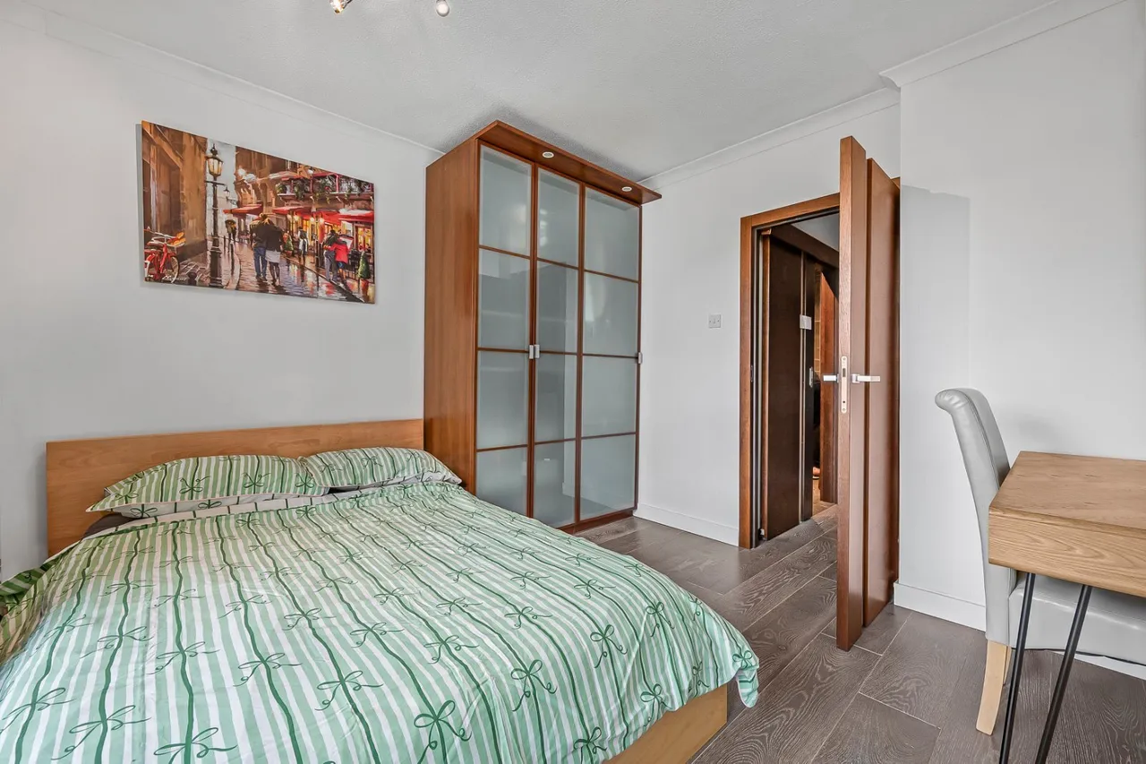 Capstan Square, London, E14, photo 9