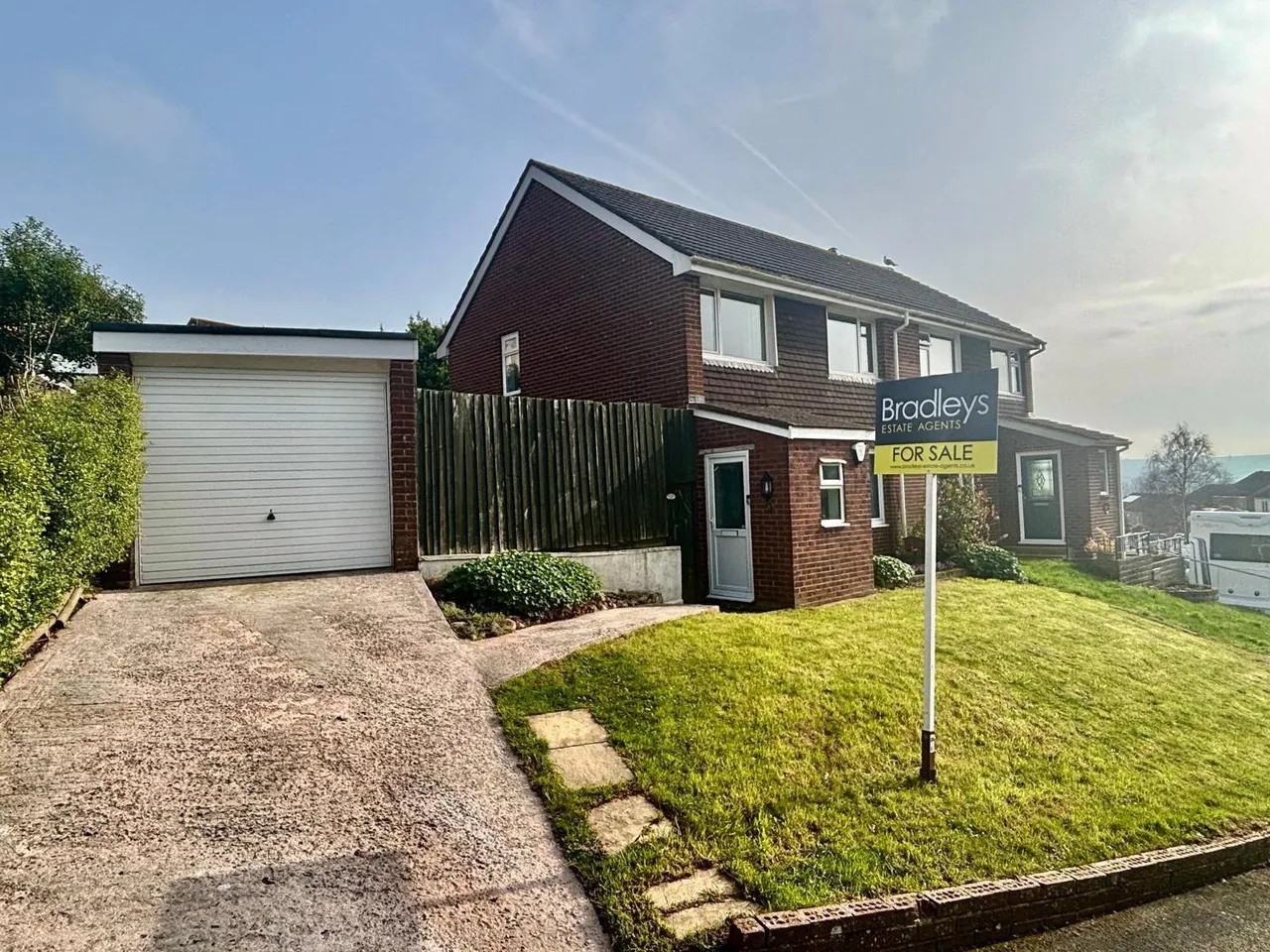 3 bed property for sale — Raleigh Road, Teignmouth, Devon, TQ14