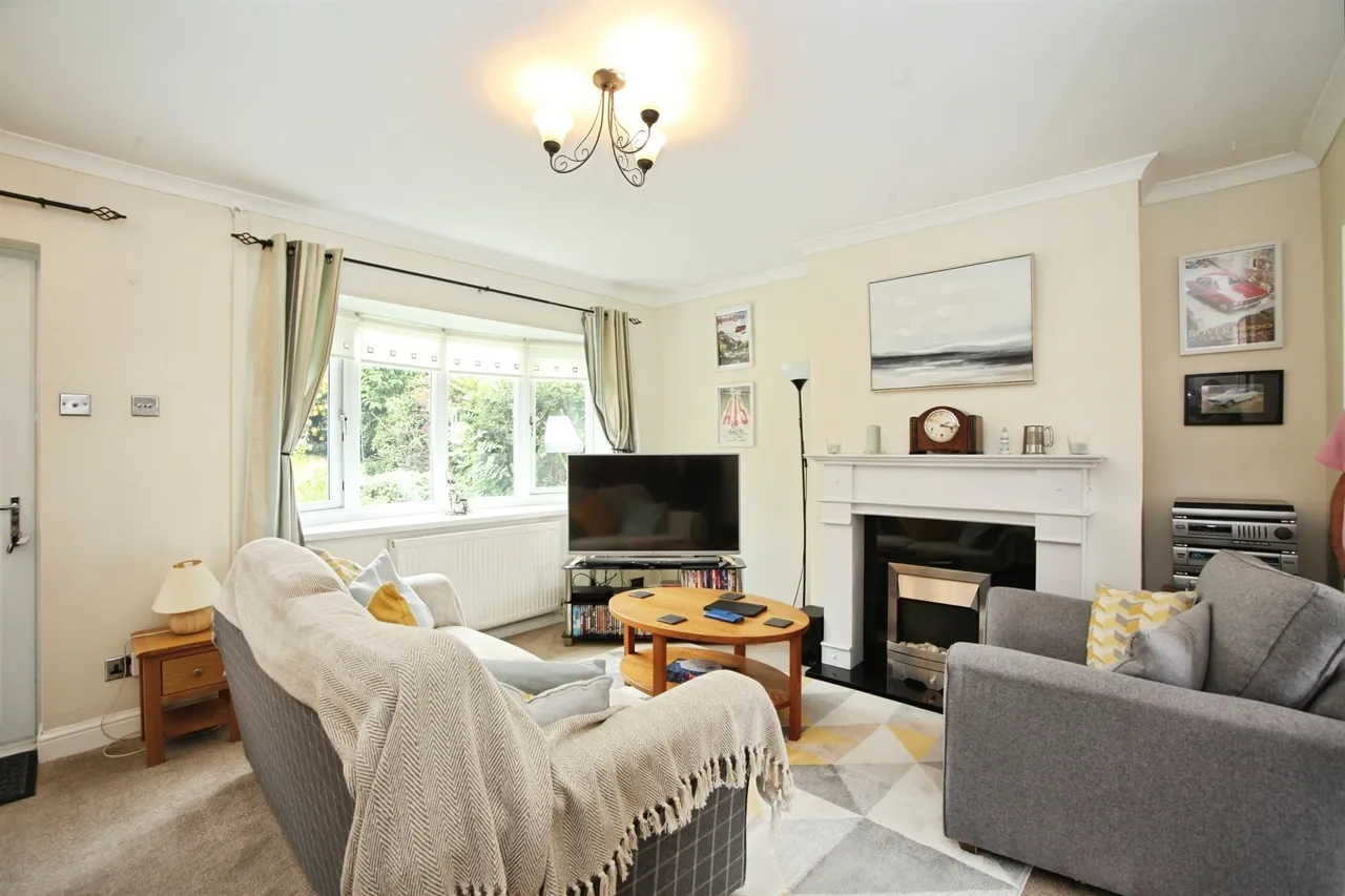 Conway Close, Pontypridd, CF37, photo 2