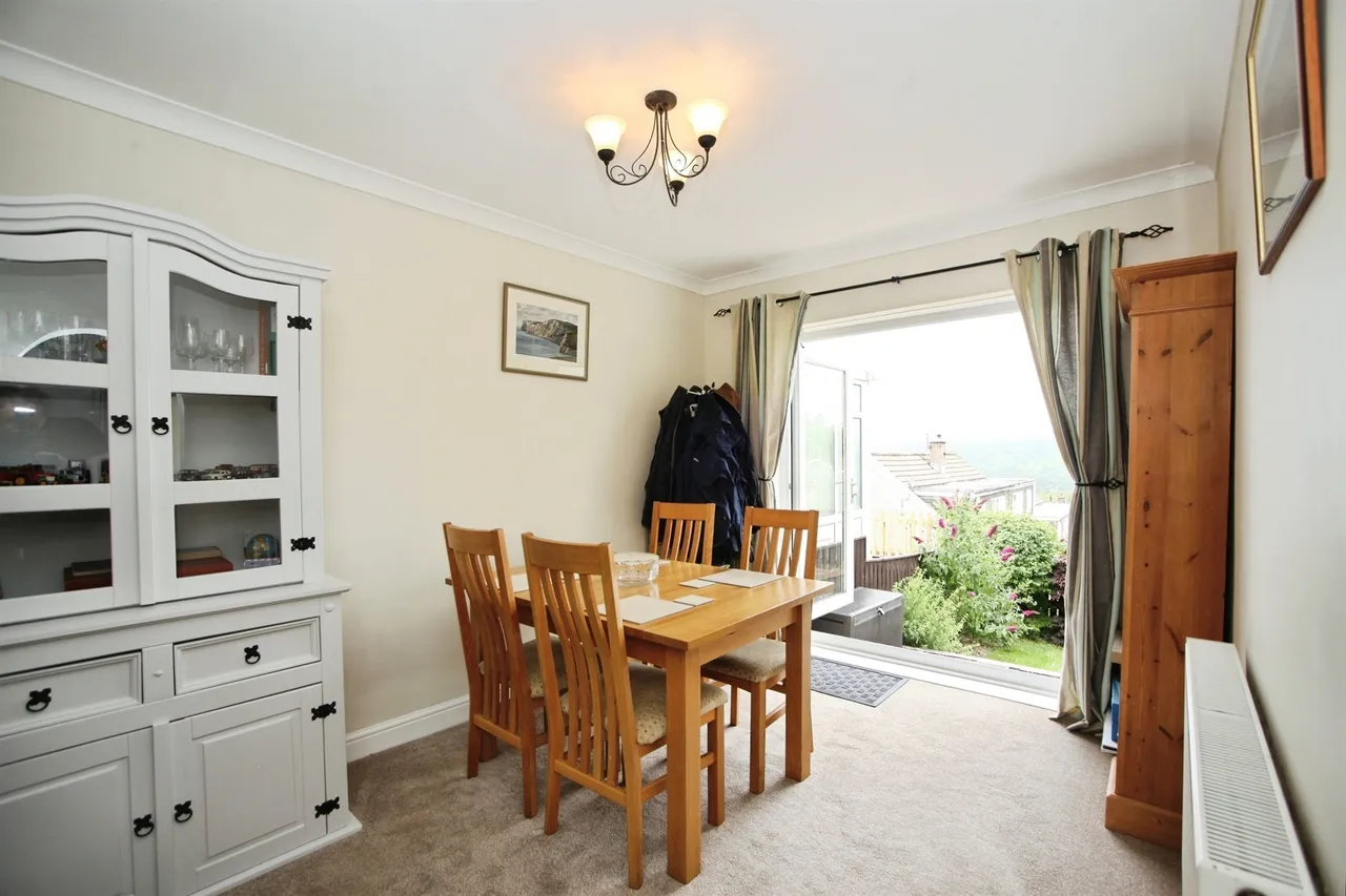 Conway Close, Pontypridd, CF37, photo 5